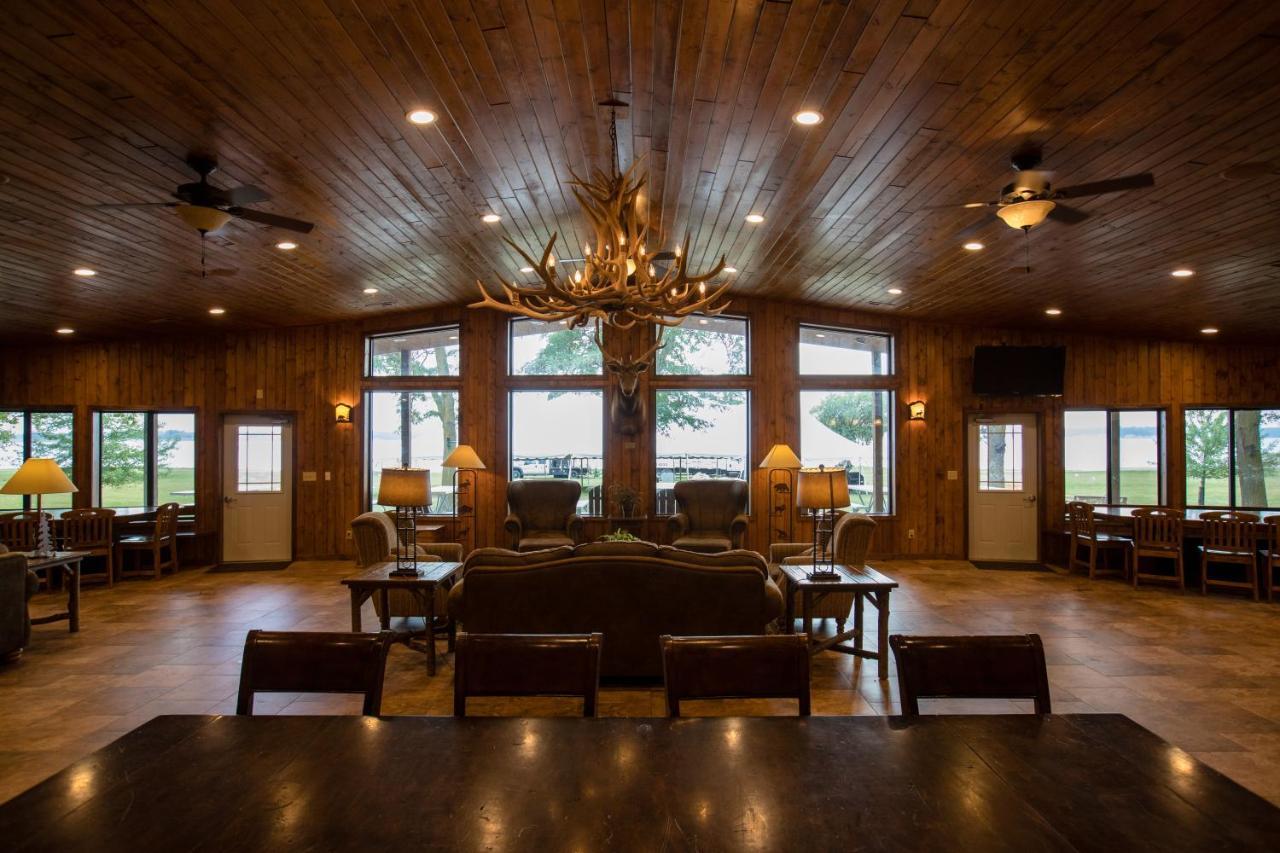 Lewis & Clark Resort Yankton Extérieur photo